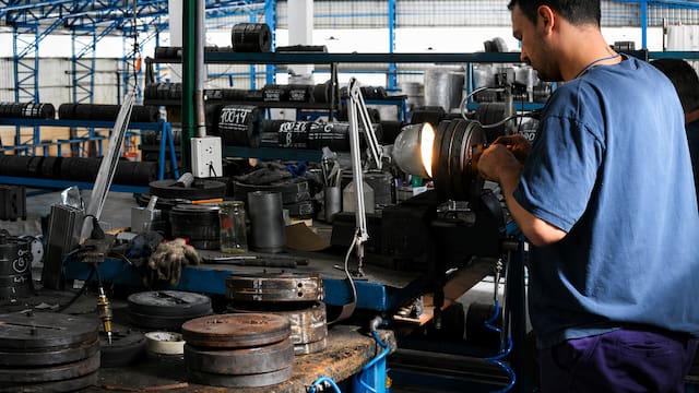 Pymes se financian en el mercado a plazos más largos y apuestan a una baja de tasas