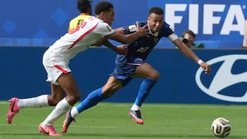 Inglaterra le gana por 2-0 a Francia en el clásico europeo que definirá quién sube al podio del Mundial
