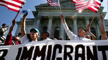 Confirmaron la mejor noticia para inmigrantes: estas son todas las nuevas leyes que beneficiarán a los extranjeros en 2026