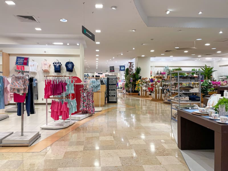 Las tiendas físicas de El Corte Inglés se suman a la campaña con miles de artículos rebajados desde el 7 de enero hasta finales de febrero.