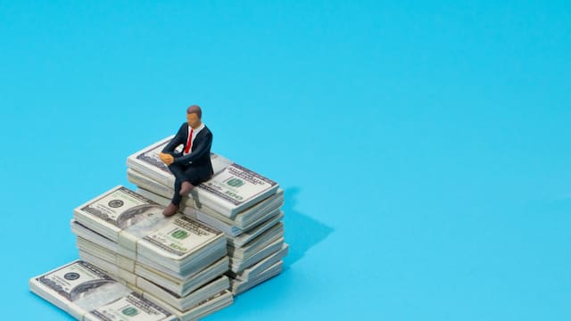 Tasas altas en EEUU, guerra y menos premio en pesos: dónde puede refugiarse un inversor conservador