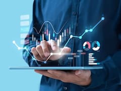 Cómo invertir hoy: estas tres variables te dicen si es mejor poner plata en FCI, bonos o acciones