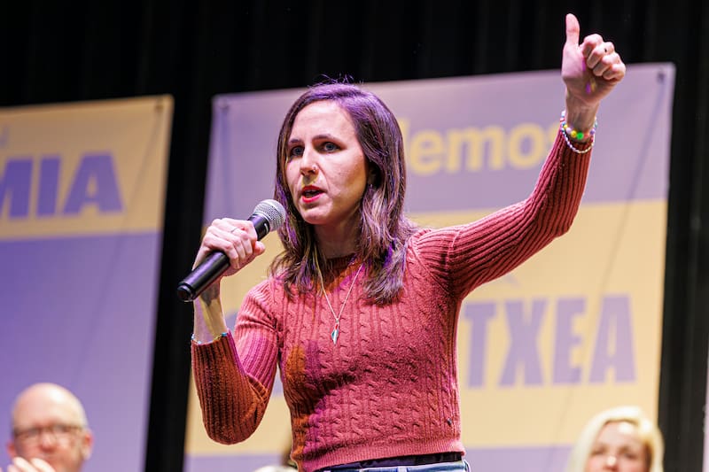 Ione Belarra mantiene el rechazo de Podemos a concurrir con Sumar, aunque deja abierta la puerta a acuerdos con Izquierda Unida.