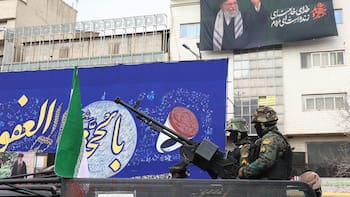 Petróleo: Irán dice que el golfo Pérsico “se teñirá de sangre” si atacan la estratégica isla de donde sale el 90% de sus exportaciones