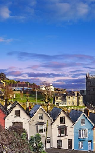 Universidades emblemáticas de una potencia mundial buscan estudiantes: ofrecen becas, €10.000 y matrículas 100% gratuitas