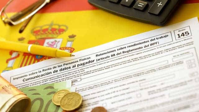 Hacienda deberá pagar intereses a quienes sigan esperando la devolución de la Renta y cumplan estos requisitos