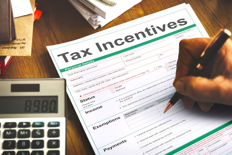 IRS contempla otros beneficios fiscales para situaciones específicas que se pueden consultar en su página oficial.