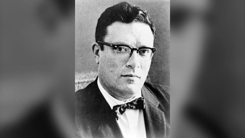 Isaac Asimov, en una foto anterior a 1959.
