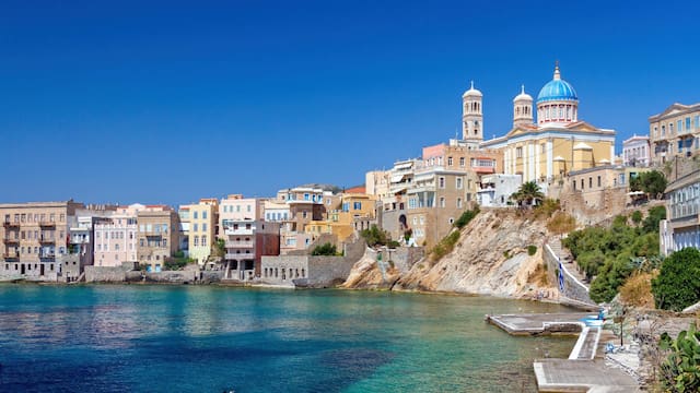 Buscan voluntarios para vivir gratis en una paradisiaca isla en Grecia: ofrecen el trabajo soñado