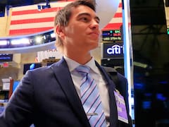 El campeón mundial del trading advierte por una corrección de magnitud en los mercados, ¿cuándo será y cómo cubrirse?