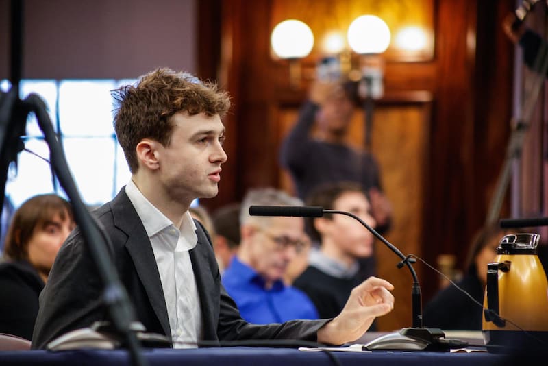 Jacob Coxon, exinvestigador de OpenAI y Anthropic.