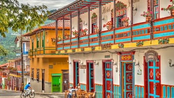 No es Barichara: este municipio a 3 horas de Medellín es conocido como el “Ámsterdam de Sudamérica”