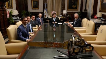 Milei recibió al magnate Peter Thiel en Casa Rosada mientras relanza la agenda política