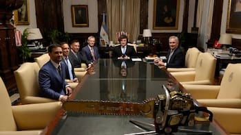 Milei recibió al magnate Peter Thiel en Casa Rosada mientras relanza la agenda política