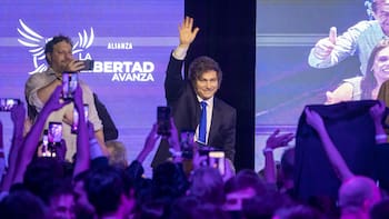 Ruido comunicacional y el temor al outsider: las grietas en el plan reelección de Milei