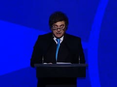 Milei usó la cena de la Fundación Faro para relanzar sus ataques contra el estatismo