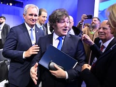 Milei mostró su apuesta para sortear la tensión global y conseguir dólares