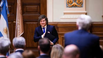 Empleo, imagen y un nuevo outsider: la tormenta que puede complicar la reelección de Milei