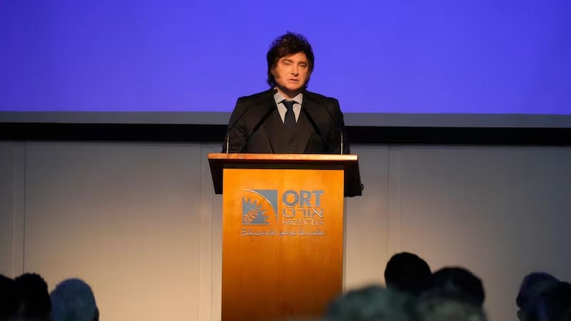 Javier Milei apuntó contra los que piden un cambio de rumbo: “Al populismo no se le gana con más populismo”.
