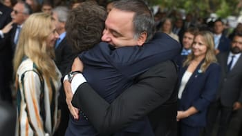 La Justicia archiva una de las causas donde investigaban a Adorni por su viaje a Nueva York