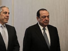 Golpe bajo para México: Carlos Slim figura en la “lista negra” de Jeffrey Epstein con una carta que podría cambiarlo todo