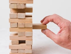 La paradoja de simplificar para escalar un negocio de servicios