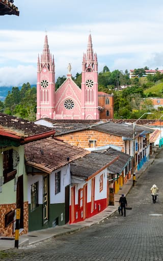 Ni Barichara ni Bogotá: viajeros descubren el pueblo con el clima más agradable del país y se sorprenden por sus paisajes coloniales