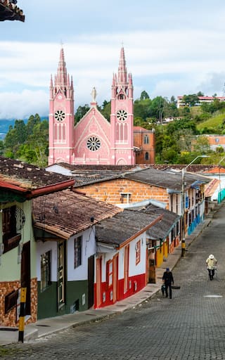 Ni Barichara ni Bogotá: turistas descubren el pueblo con el mejor clima del país y quedan impactados por sus paisajes coloniales