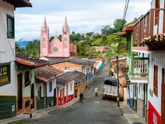 Ni Barichara ni Bogotá: turistas descubren el pueblo con el mejor clima del país y quedan impactados por sus paisajes coloniales