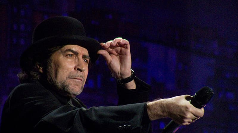 Joaquín Sabina, cantautor español: “No he sido buen hijo, tal vez tampoco buen marido, no sé si buen padre, pero sí he sido buen amigo”.