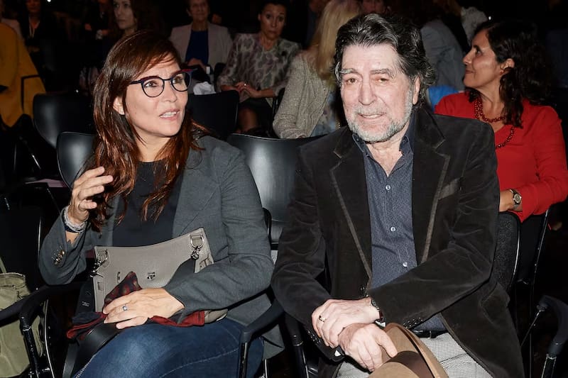Joaquín Sabina y su actual pareja, "la Jime", en 2019 (Fuente: getty images)