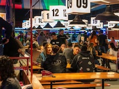 El bar de juegos más famoso suma atracciones de los 90′ en su mayor local y apunta a duplicar sedes