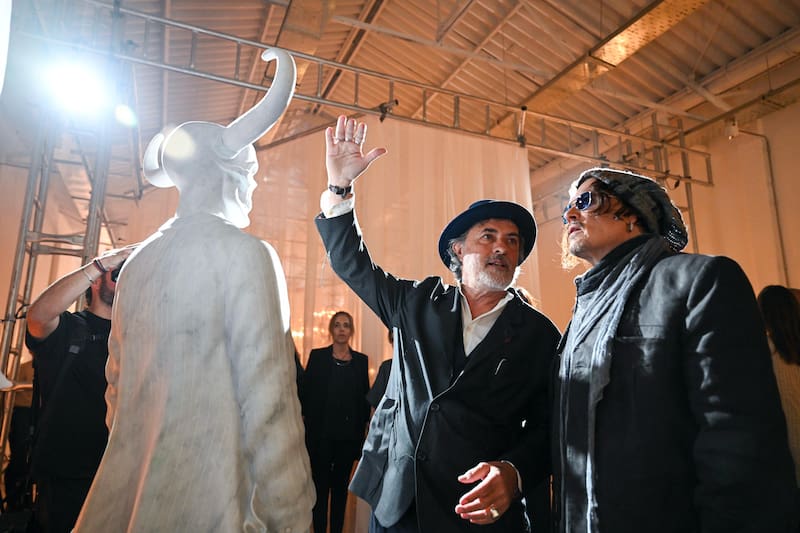 Johnny Depp con Jorge Rodríguez