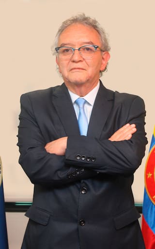 Jorge Lemus renuncia a la UIAF: deja el cargo y se suma a la campaña presidencial de Iván Cepeda