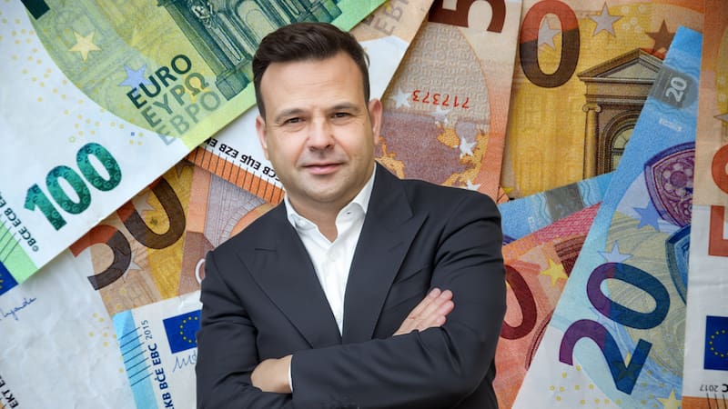 José Elías, empresario multimillonario, advierte a los trabajadores: “O pagas el precio de la obsesión o...”. (Fuente: Shutterstock)