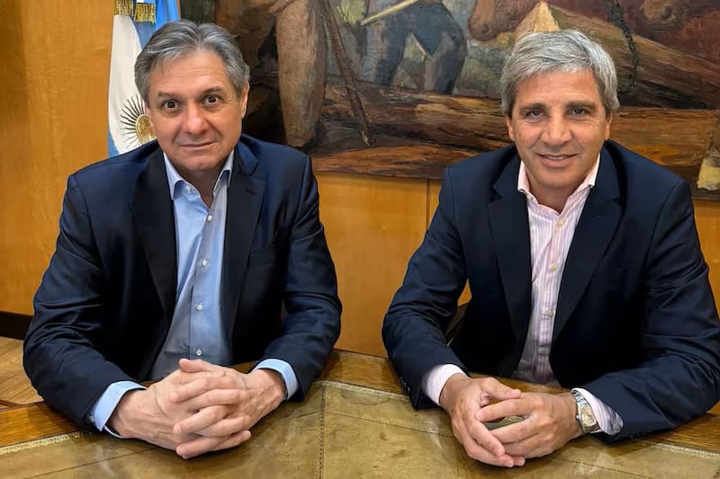 El viceministro de Economía analizó los resultados de la gira junto a Luis Caputo.