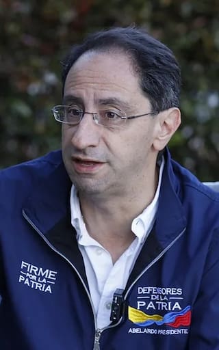 ¿Quién es José Manuel Restrepo, el vicepresidente electo de Colombia?