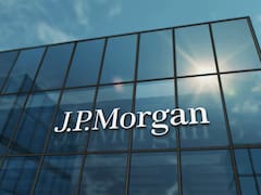 Tensión global y caída bursátil: el JP Morgan sorprende con su recomendación: “una oportunidad para añadir posiciones”