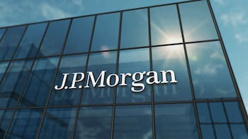 Tensión global y caída bursátil: el JP Morgan sorprende con su recomendación: “una oportunidad para añadir posiciones”