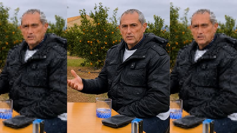 Juan, agricultor en un pueblo de España: "Me compré mi primera finca con 25 años y a los 33 dejé el trabajo en la empresa".