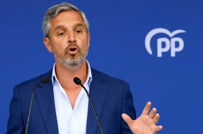 Juan Bravo ha abogado por una reforma del sistema tributario español, al señalar que el Gobierno ha recaudado 210.000 millones de euros más impuestos y cotizaciones sociales.
