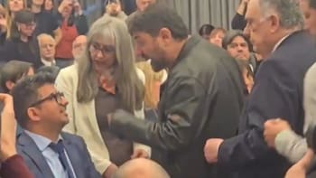 Escándalo en Diputados por la Ley Malvinas: Grabois, insultos y manotazos con libertarios, y la reacción de Milei