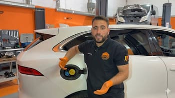 Juan José, mecánico: “Siempre voy a recomendar comprar coches de esta marca. Tienen los motores más fiables y seguros”