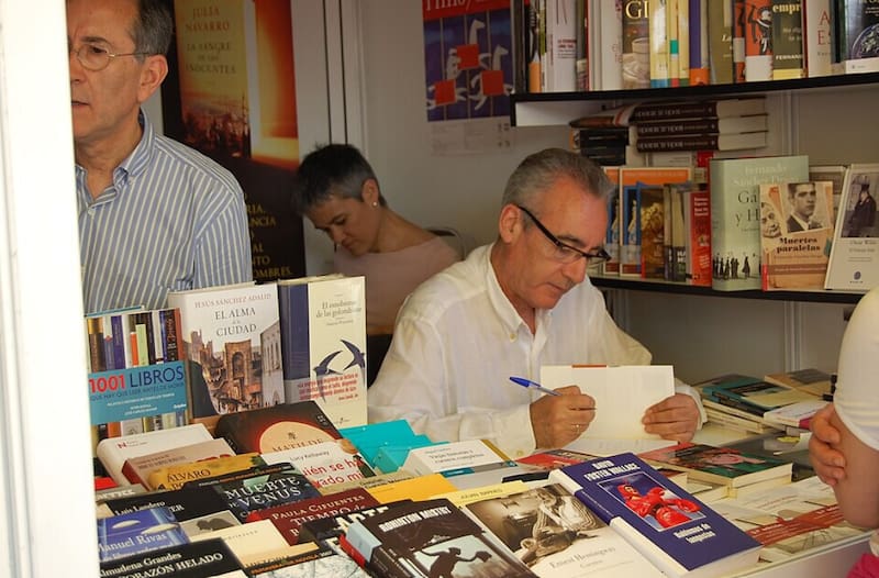 Juan José Millás en la Feria del Libro (2007)