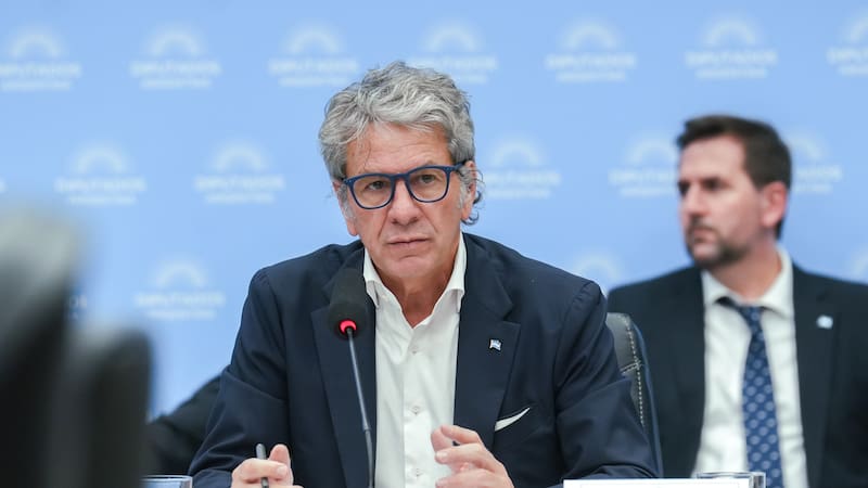 <div class="migrated-promo-image__description"><div class="migrated-promo-image__source">Fuente: Prensa Diputados</div></div>