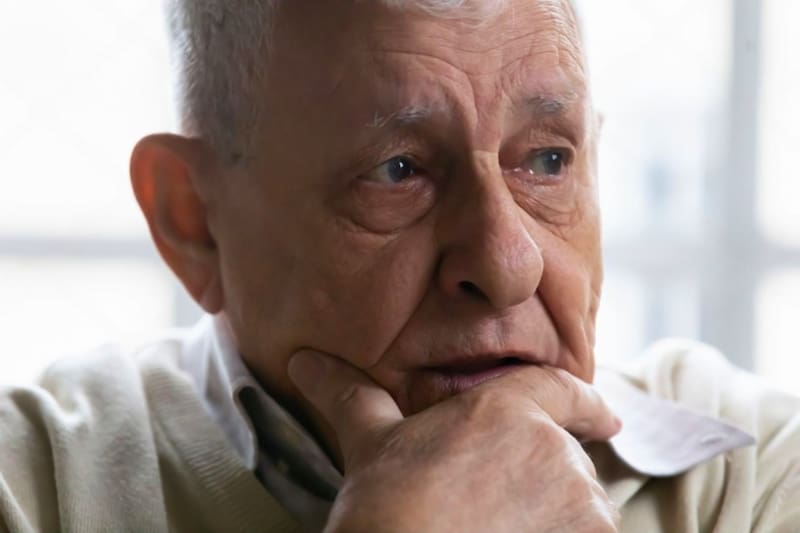 Oficial | A partir de septiembre, darán de baja las pensiones si los jubilados no presentan el certificado de supervivencia. Fuente: Shutterstock.