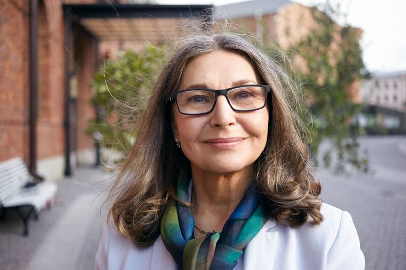 El Gobierno pretende reducir la edad de jubilación y definirá qué profesiones podrán acceder al beneficio.