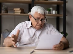 Jubilados y mayores 65 | El banco te quitará todo tu dinero si tu contrato incluye esta cláusula legal: cuál es