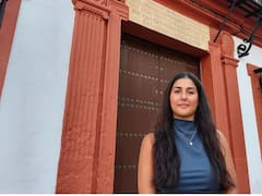 Julia Cejudo, notaria más joven de España con 23 años: “El mérito es de la gente de mi alrededor. Me levantaron en los momentos más bajos”