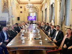 Con la mira en el 2027, Karina Milei ordenó el tablero de la Ciudad con una reunión en Rosada